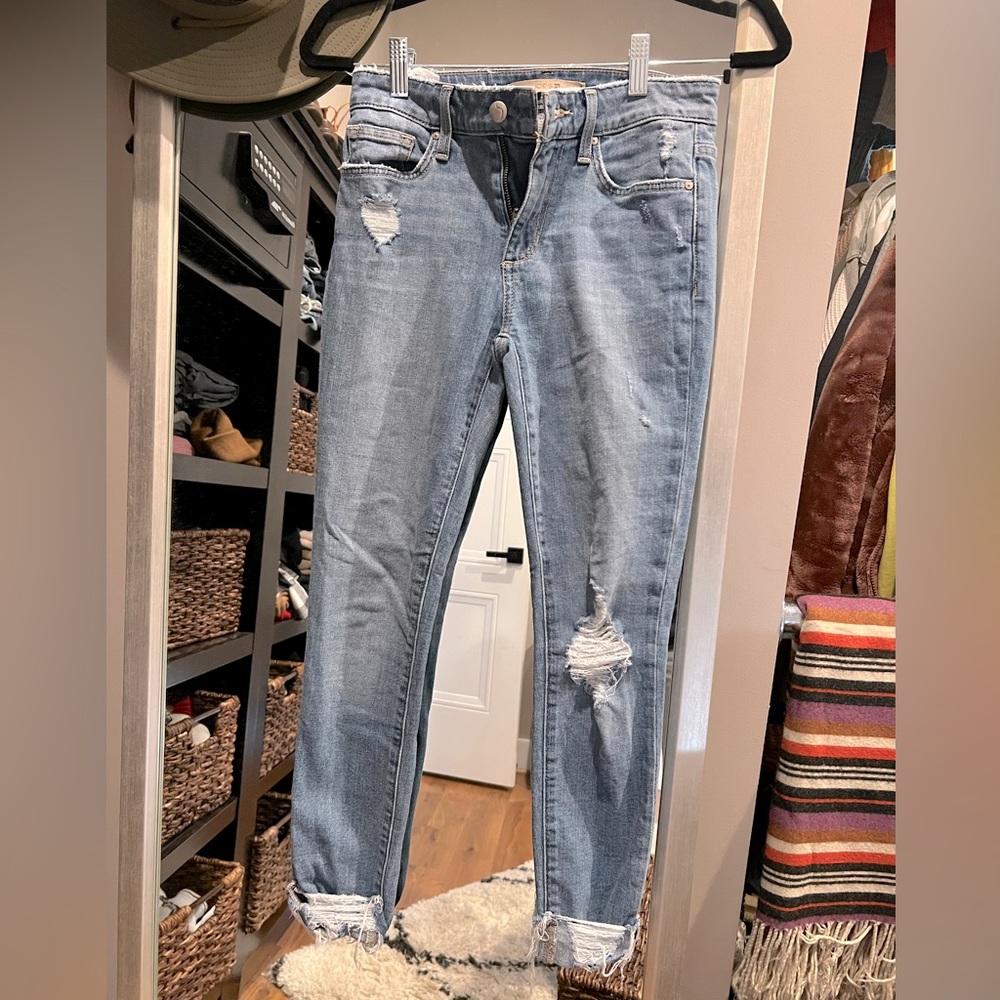 Joe’s Jeans The Icon Skinny mid rise Size 25 Retail $148